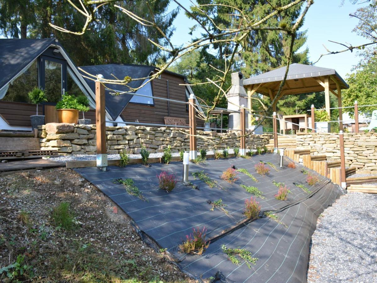 Chalet In Gesves With Roof Terrace Garden Bbq Bagian luar foto